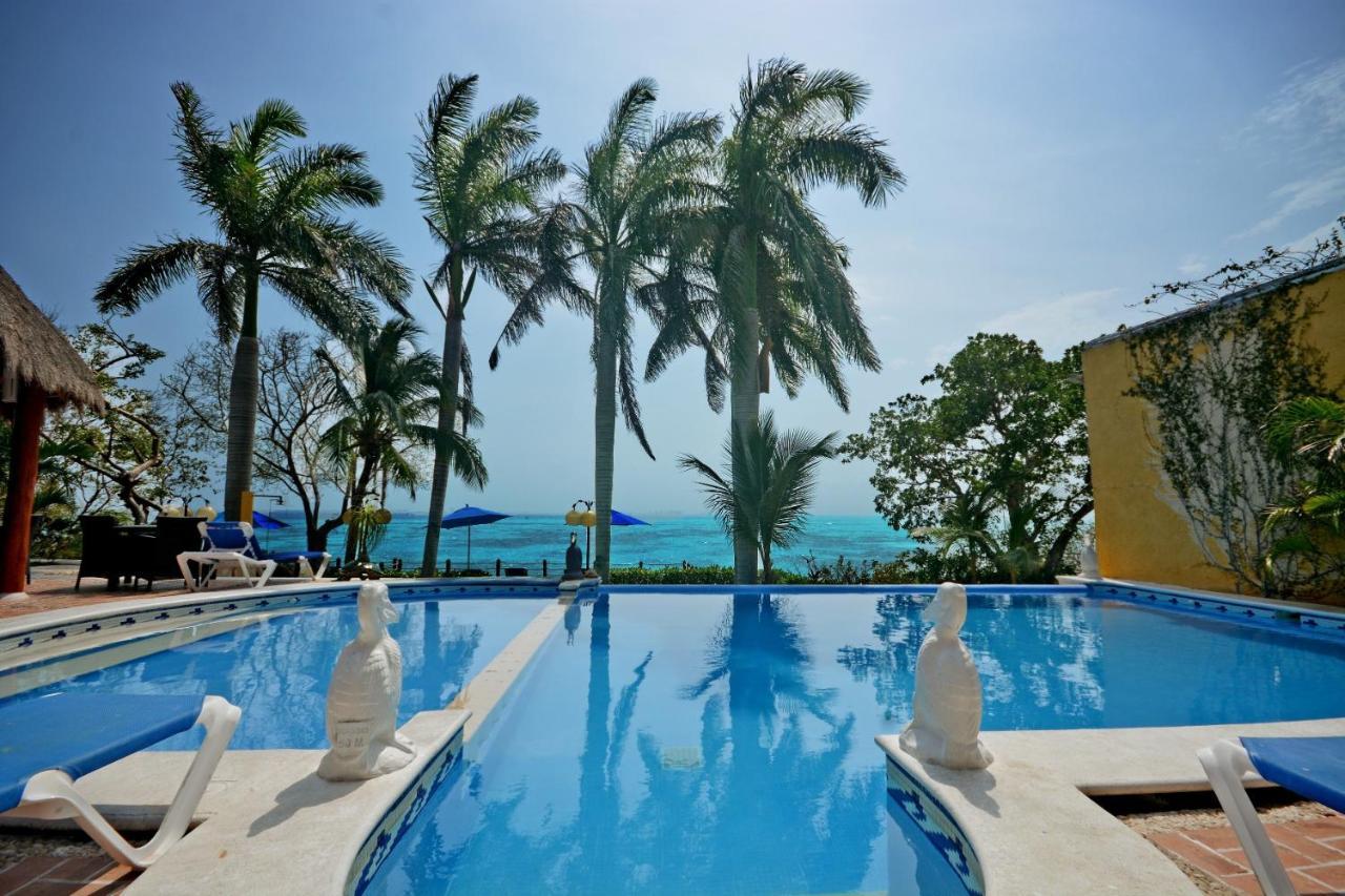 Hotel La Joya Isla Mujeres Exterior photo