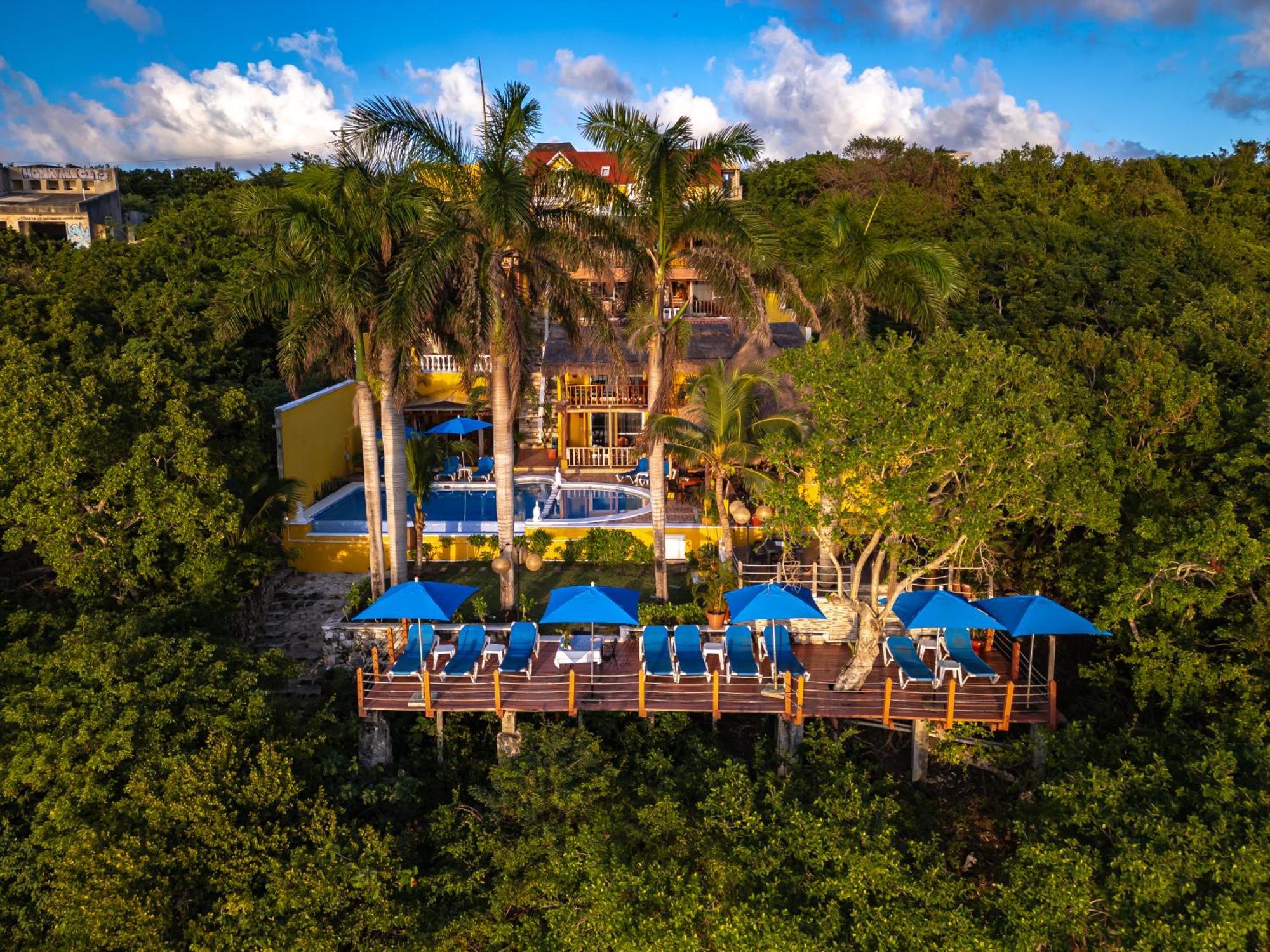 Hotel La Joya Isla Mujeres Exterior photo