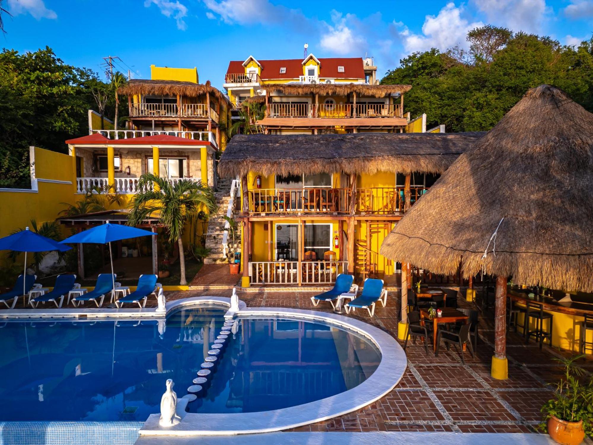 Hotel La Joya Isla Mujeres Exterior photo